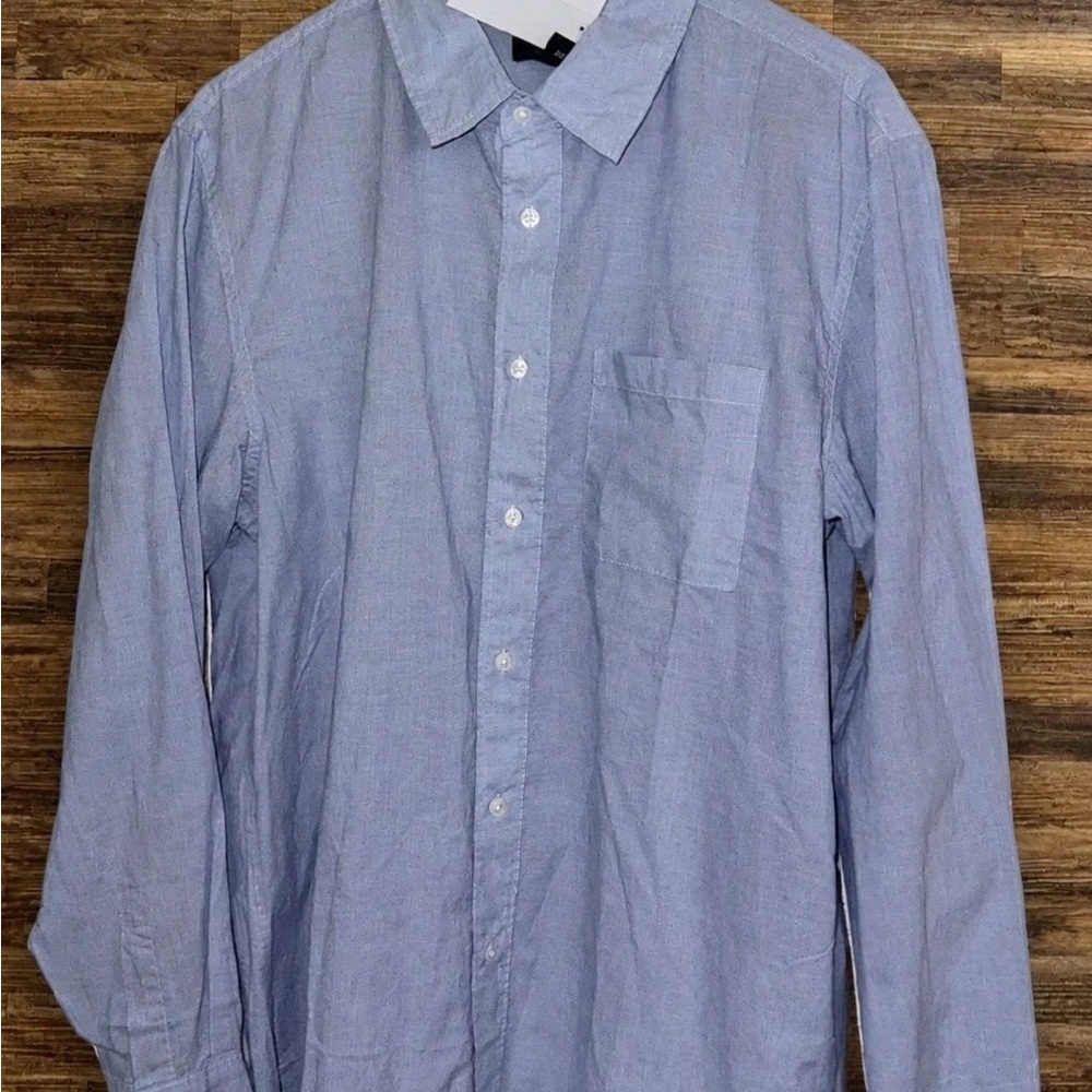 Zara Men's Light Blue Long-Sleeve Button-Down Shirt